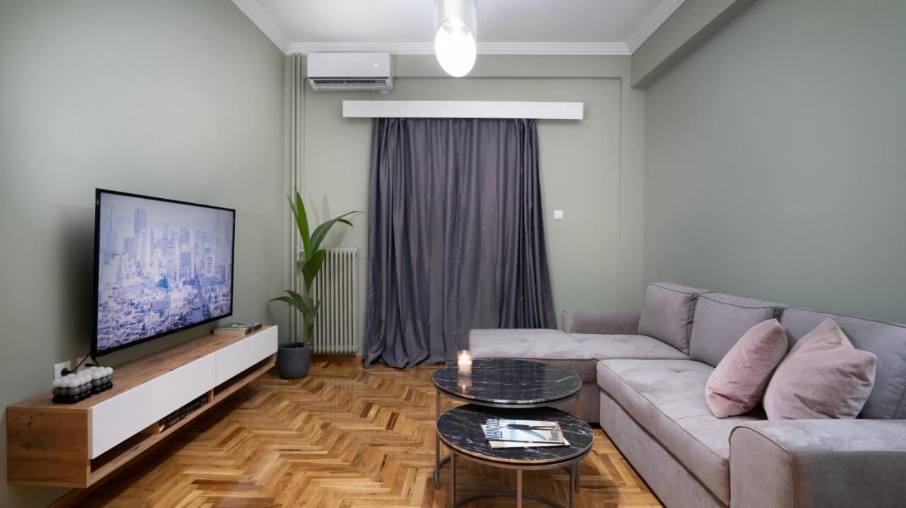 City Center Apt. On A Traffic Free Street أثينا المظهر الخارجي الصورة