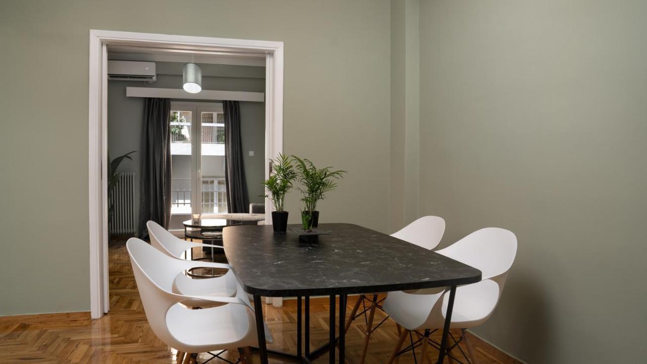 City Center Apt. On A Traffic Free Street أثينا المظهر الخارجي الصورة