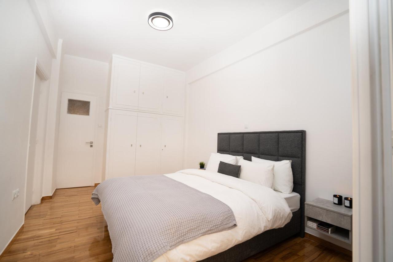 City Center Apt. On A Traffic Free Street أثينا المظهر الخارجي الصورة